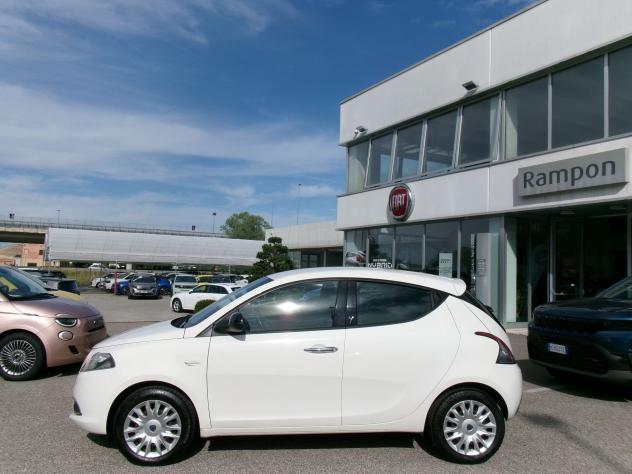 Lancia Ypsilon Ypsilon 1.2 8v Gold s&s 69cv - Foto 2