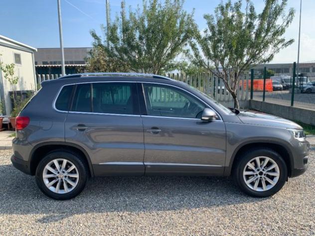 VOLKSWAGEN Tiguan 2.0 TDI 140 CV 4MOTION DSG Business Sport & Style rif. 24106380 - Foto 4