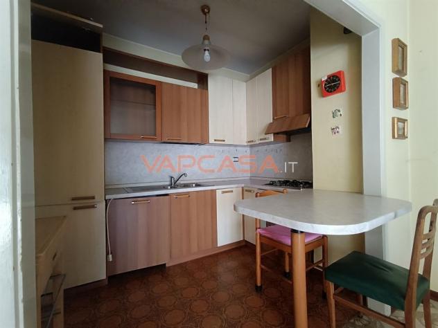 BILOCALE CON BALCONE E SOTTOTETTO - OTTIMO INVESTIMENTO O PRIMA CASA - Foto 7