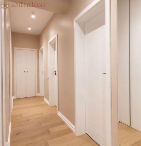 STUPENDO TRILOCALE CON TERRAZZO - RECUPERO SISMA BONUS - Foto 3
