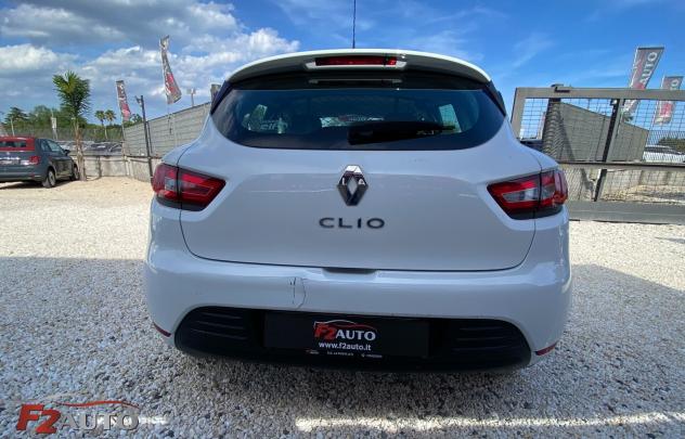 RENAULT CLIO VAN 1.5 DIESEL 75 CV ENERGY - Foto 5