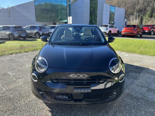 FIAT 600 600 Hybrid 145 CV DCT MHEV Icon - Foto 2