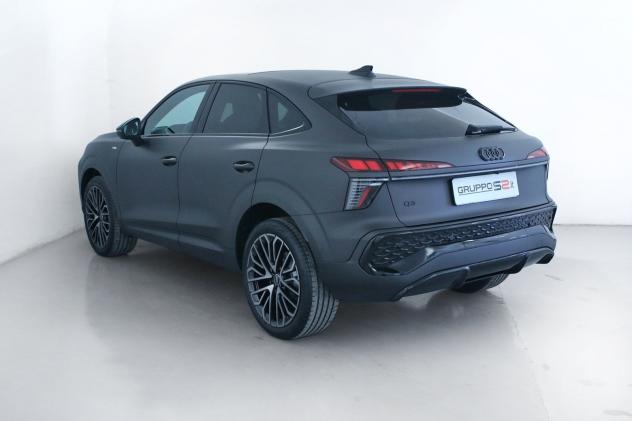 Audi Q3 Sportback TFSI 204 cv quattro S tr S Line Edition Tetto panoramico in vetro - Foto 4