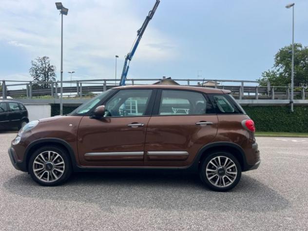 FIAT 500L 1.6 Multijet 120 CV City Cross AUTO PER NEOPATENTA rif. 23877307 - Foto 8
