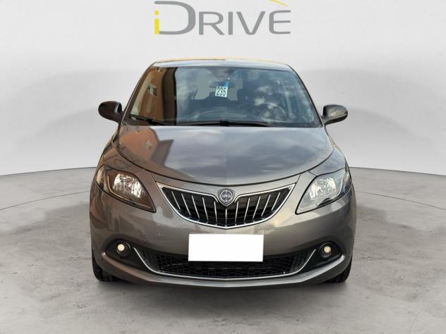 Lancia Ypsilon 1.0 FireFly Hybrid GOLD. grigio met. - Foto 2