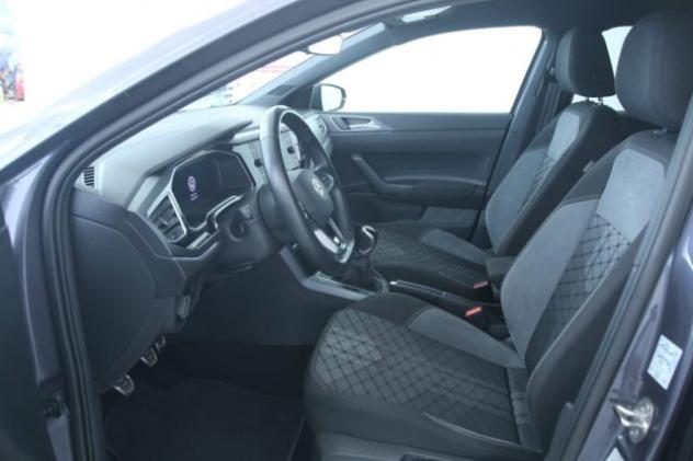 VOLKSWAGEN Polo 1.0 TSI R-Line NEOPATENTATI Digital Cockpit Pro rif. 21980492 - Foto 7
