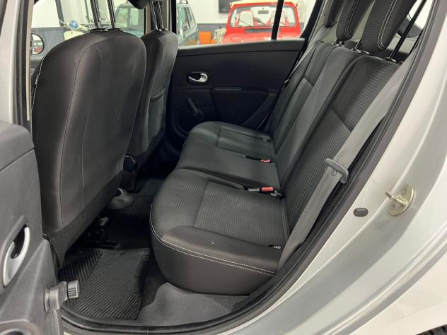 Renault Clio 1.5 dCi 5p. Confort - Foto 8