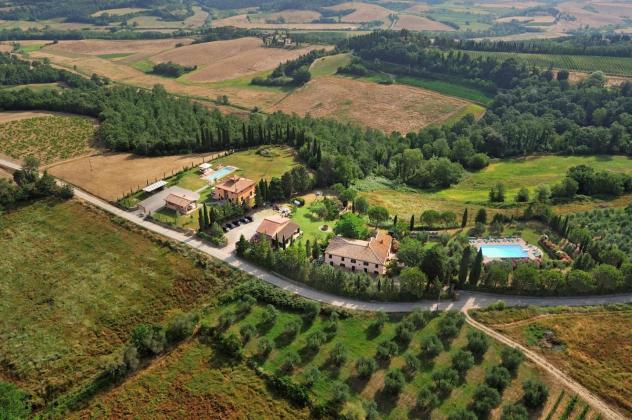 Villa in vendita a Peccioli 922 mq Rif: 1190370