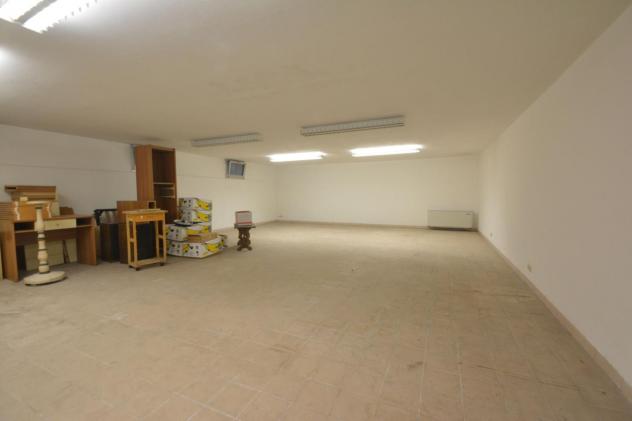 Locale comm.le/Fondo in affitto a San Donato - Lucca 150 mq Rif: 1304039 - Foto 4