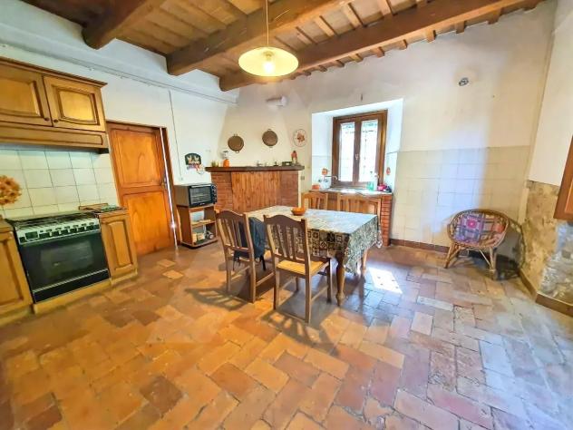 DOVADOLA - CASA INDIPENDENTE CON TERRENO AGRICOLO - Foto 11
