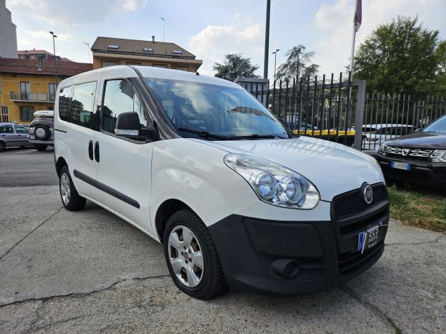 FIAT Doblò 1.3 Mjt 16v 90cv Active - Foto 2