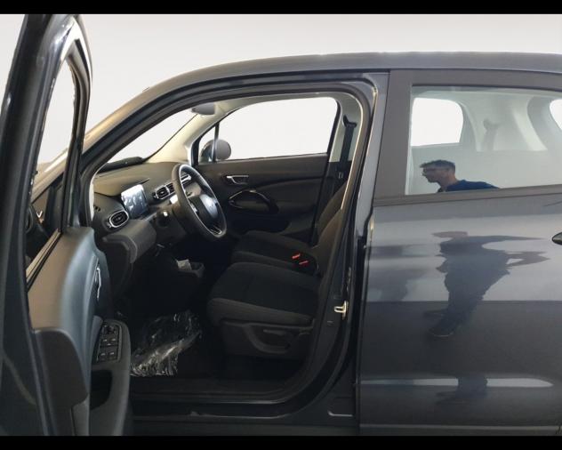 Peugeot 2008 Allure Hybrid 110 e-DCS6 - Foto 9