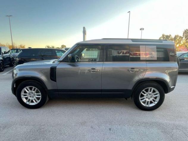 LAND ROVER Defender VII 2020 110 110 3.0d i6 mhev SE awd 250cv auto rif. 23809559 - Foto 7