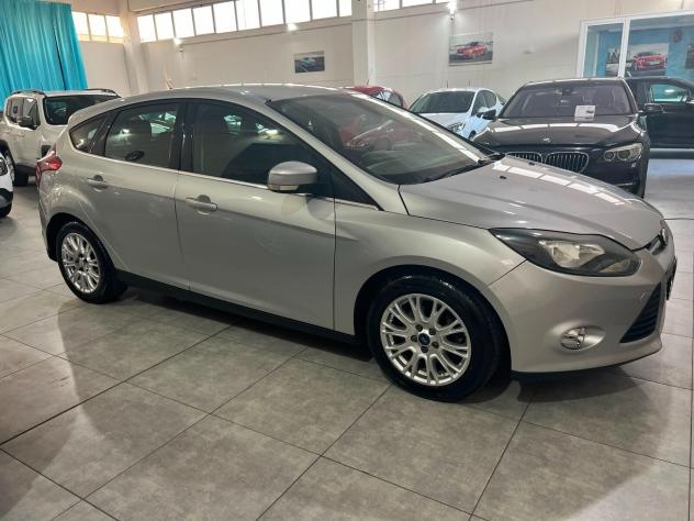 Ford Focus 1.6 116 CV - TITANIUM - 2014 - Foto 9