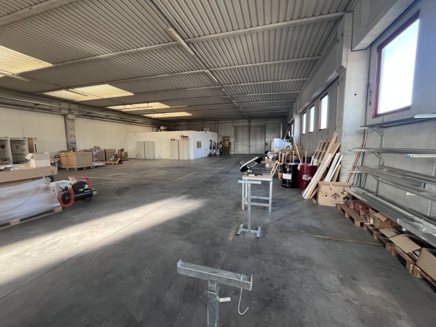 Capannone 600 mq. in zona industriale - Foto 3