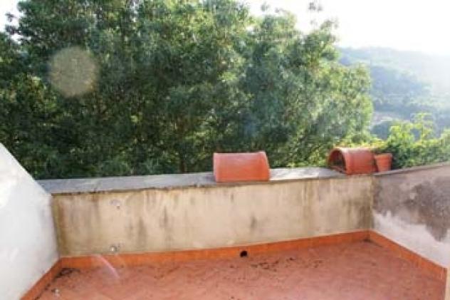 Baschi - Vendesi antica Torre di avvistamento medievale ristrutturata e convertita in un caratteristico cielo-terra con terrazza panoramica. - Foto 10