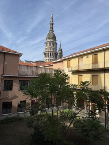 Palazzo / Edificio in vendita a Novara - Foto 2