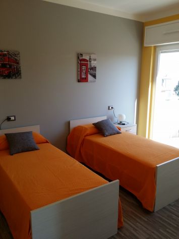 UDINE CENTRO/TEATRO – Posto in doppia con bagno