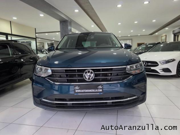 VOLKSWAGEN Tiguan 2.0 TDI 150CV SCR DSG Life Navi - Fari Led rif. 23745237 - Foto 2
