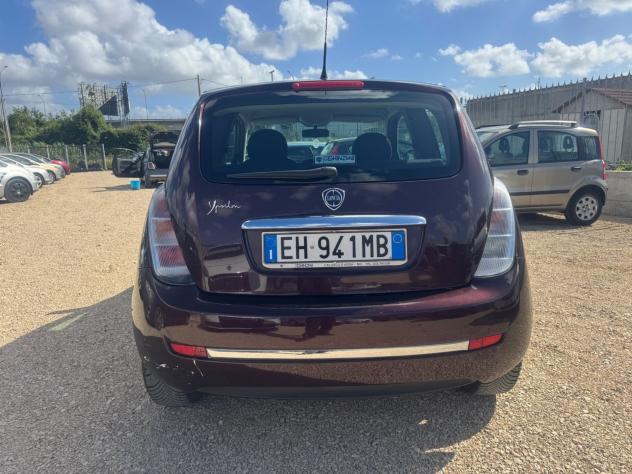Lancia Ypsilon 1.2 69 CV 5 porte GPL Ecochic Diva - Foto 5