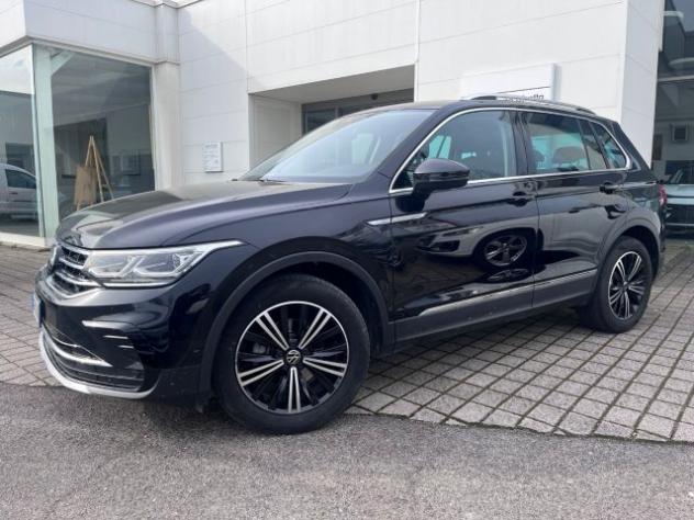 VOLKSWAGEN Tiguan 1.5 TSI 150 CV DSG ACT R-Line rif. 23313104 - Foto 4