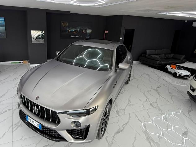 Maserati Levante V6 430 CV S AWD Granlusso - Foto 6