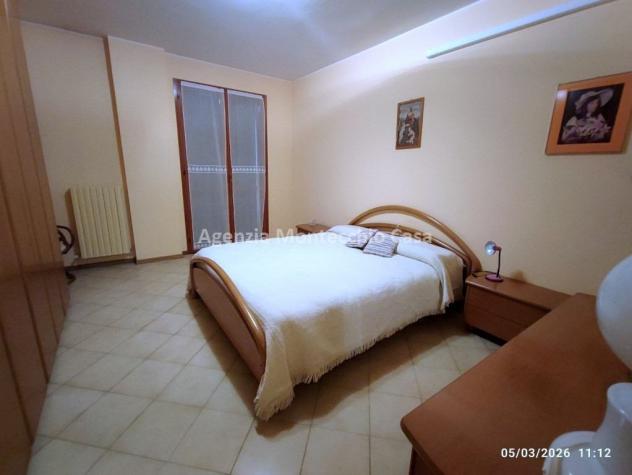 AMPIO APPARTAMENTO CON MANSARDA, INGRESSO INDIPENDENTE - Foto 9