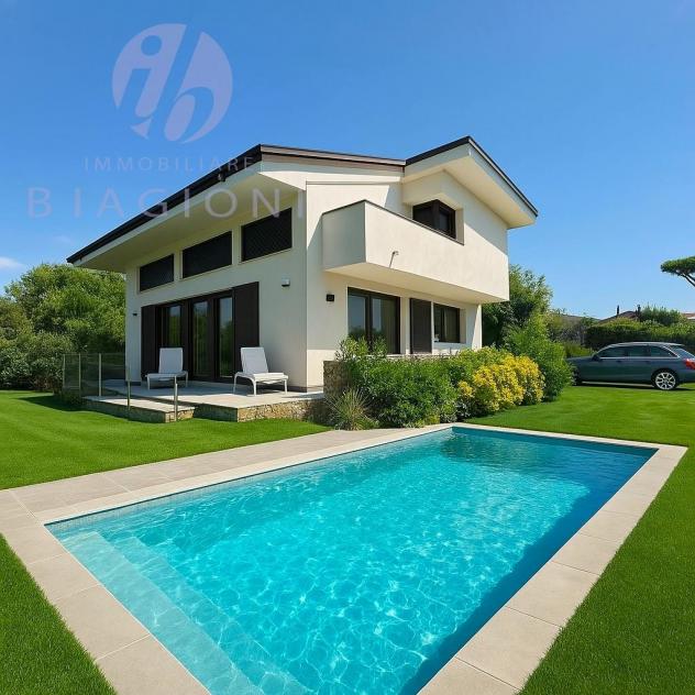 Villa in vendita a Focette - Pietrasanta 235 mq Rif: 1335128