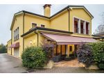 Immobile di 750 m² con più di 5 locali in vendita a Torreglia [rif. DV-10898]