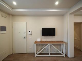 APPARTAMENTO di 4 vani e di 80 mq (FIRENZE) rif. AAJ396