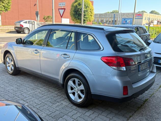 Subaru OUTBACK 2.0D Exclusive - Foto 2