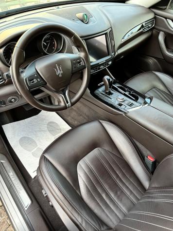Maserati Levante 3.0d V6 250Cv AWD - Foto 7