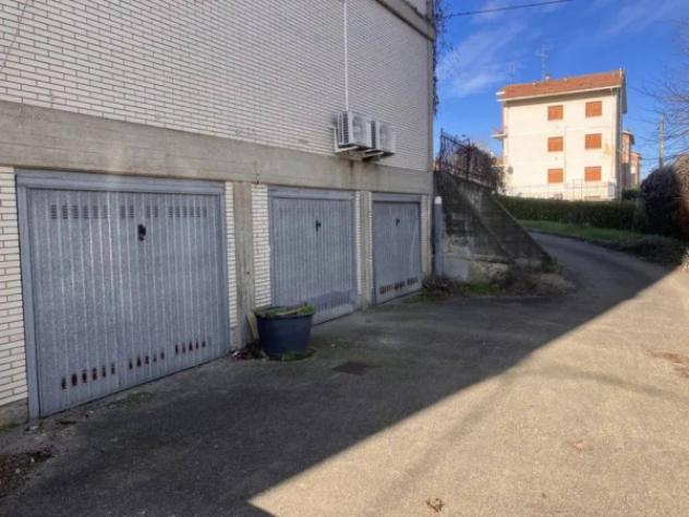 Immobile in asta di 122 m², box auto in vendita a Casalgrande - Foto 2