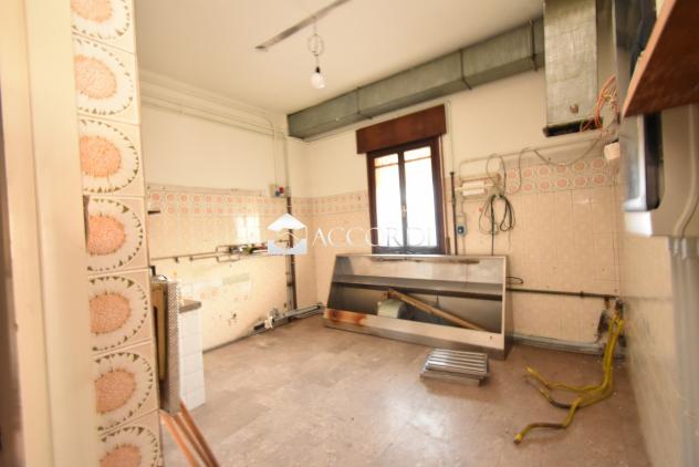 NEGOZIO di 1 vani e di 97 mq (CONEGLIANO) rif. SM70AF - Foto 9