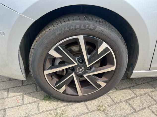 Opel Corsa 1.2 100cv GS AT8 - Foto 7