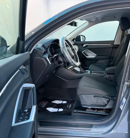 Audi Q3 35 TDI quattro S tronic Business - Foto 9