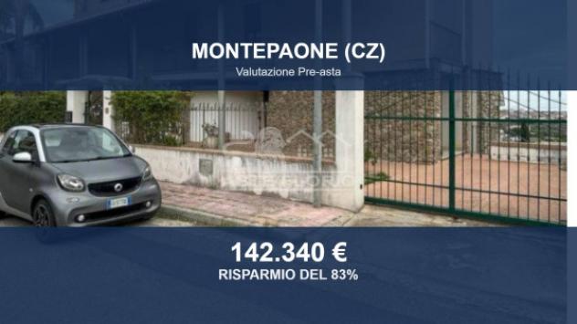 Immobile in asta di 460 m² con più di 5 locali in vendita a Montepaone