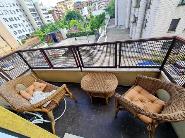 QUADRILOCALE RISTRUTTURATO,ARREDATO,CLIMATIZZATO MM P.ROMANA - Foto 3