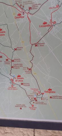 terreno prospicente percorso turistico