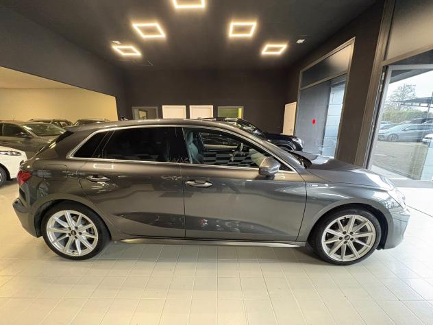 AUDI A3 4ª serie A3 SPB TDI 110 kW S tronic S line edition - Foto 4