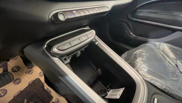 Jeep Avenger 4xe Hybrid 1.2 MHEV 4xe Overland - Foto 10
