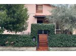 CASA INDIPENDENTE di 5 vani e di 250 mq (SIGNA) rif. L1351_2