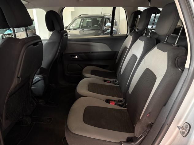 Citroen Grand C4 Picasso 1.6 e-HDi 115 Exclusive - Foto 7