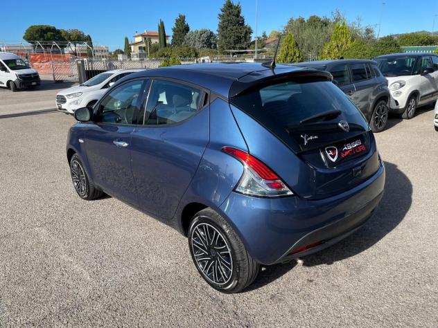 Lancia Ypsilon 1.2 69 CV 5 porte GPL Ecochic - Foto 3