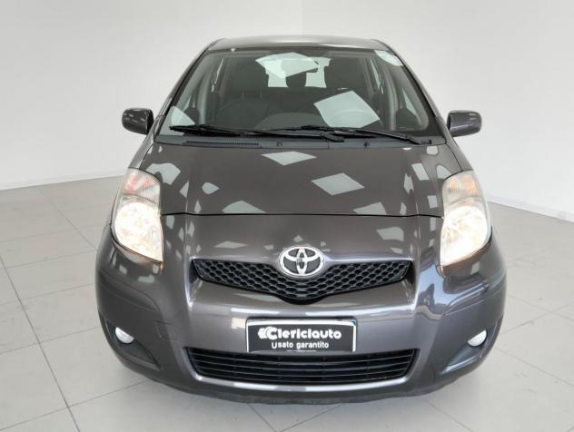 Toyota Yaris 1.3 5 porte Sol - Foto 6