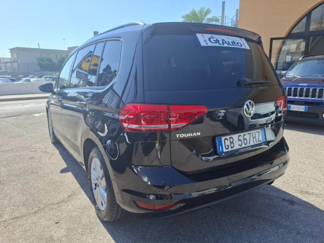 Volkswagen Touran 2.0 TDI 115 CV DSG 7 POSTI! - Foto 5