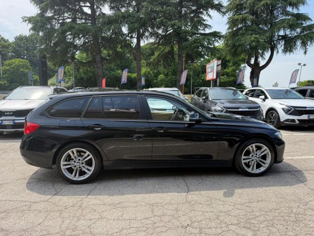 BMW Serie 3 320d xDrive Business autom. - Foto 8