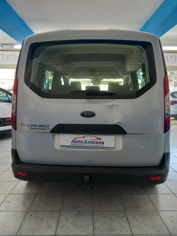 Ford Tourneo Connect 1.5 TDCi 120 CV anno 2019 km 125 mila - Foto 5