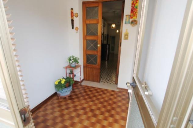 Appartamento di 141 m² con 4 locali e box auto in vendita a Albignasego - Foto 2