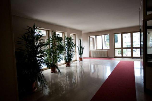 Appartamento di 170 m² con 5 locali e box auto in vendita a Gallarate - Foto 9